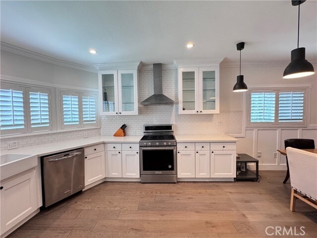 Building Photo - 2716 S La Salle Ave