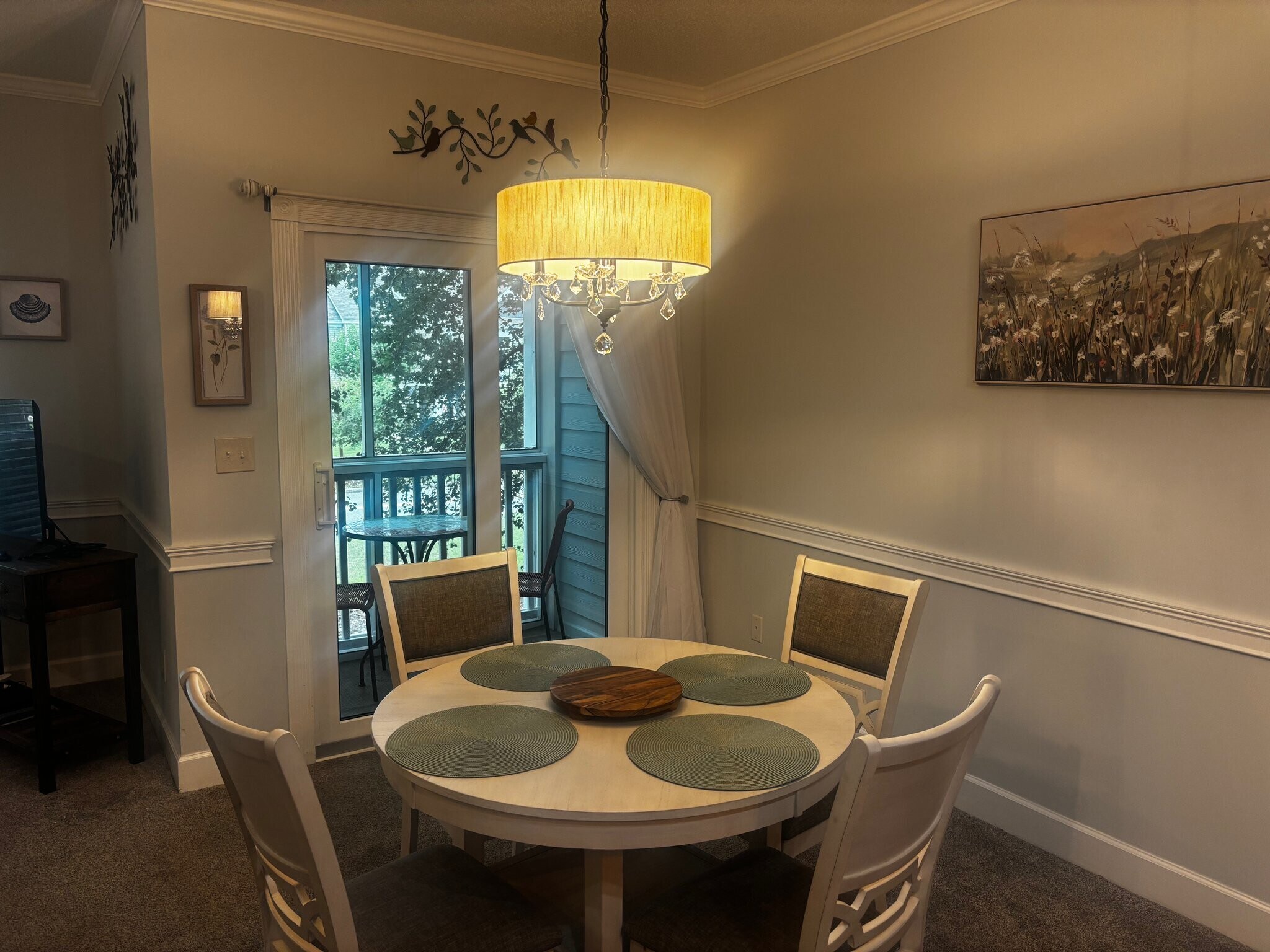 Building Photo - 4251 Hibiscus Dr