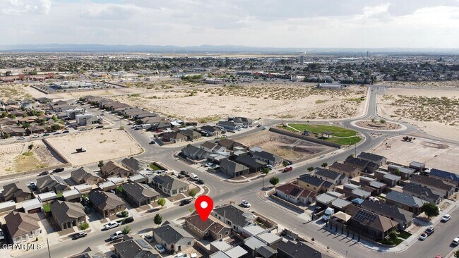 Building Photo - 14349 Tobe Davis Dr