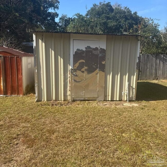 Building Photo - 4251 Willow St