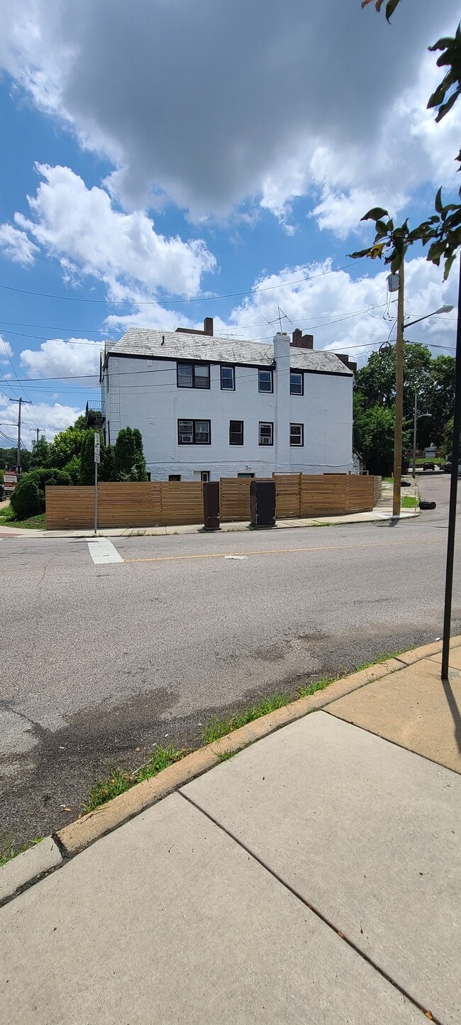 Building Photo - 5658 Ogontz Ave