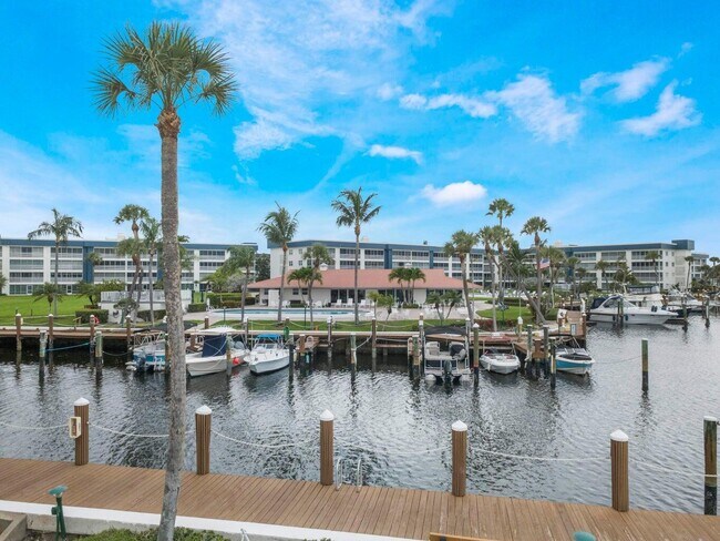 Building Photo - 3421 Spanish 329 Trl