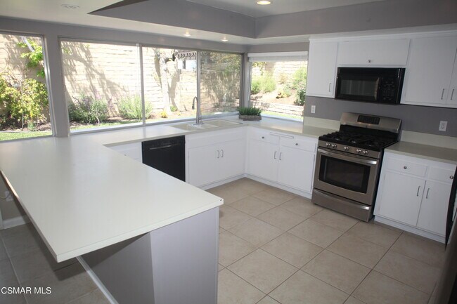 Building Photo - 4518 Henley Ct