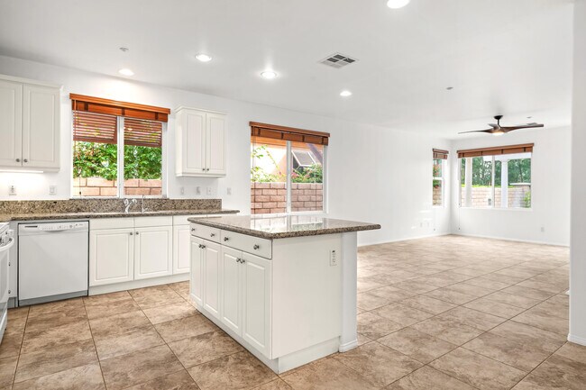 Building Photo - 2651 Desert Breeze Way