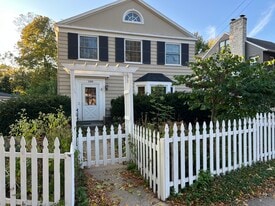 Building Photo - 2388 West Lawn Ave