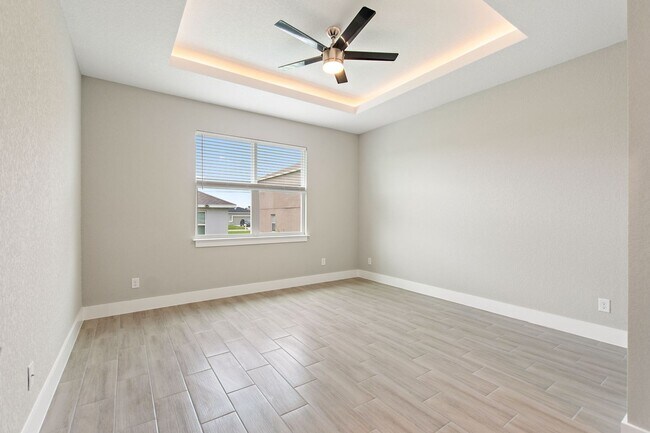 Building Photo - 2400 Rock Ct