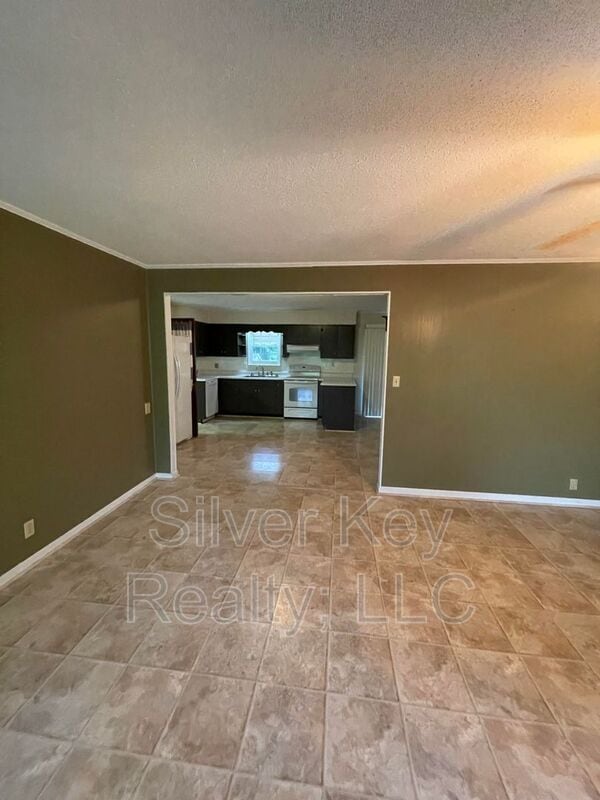 Building Photo - 227 Co Rd 121