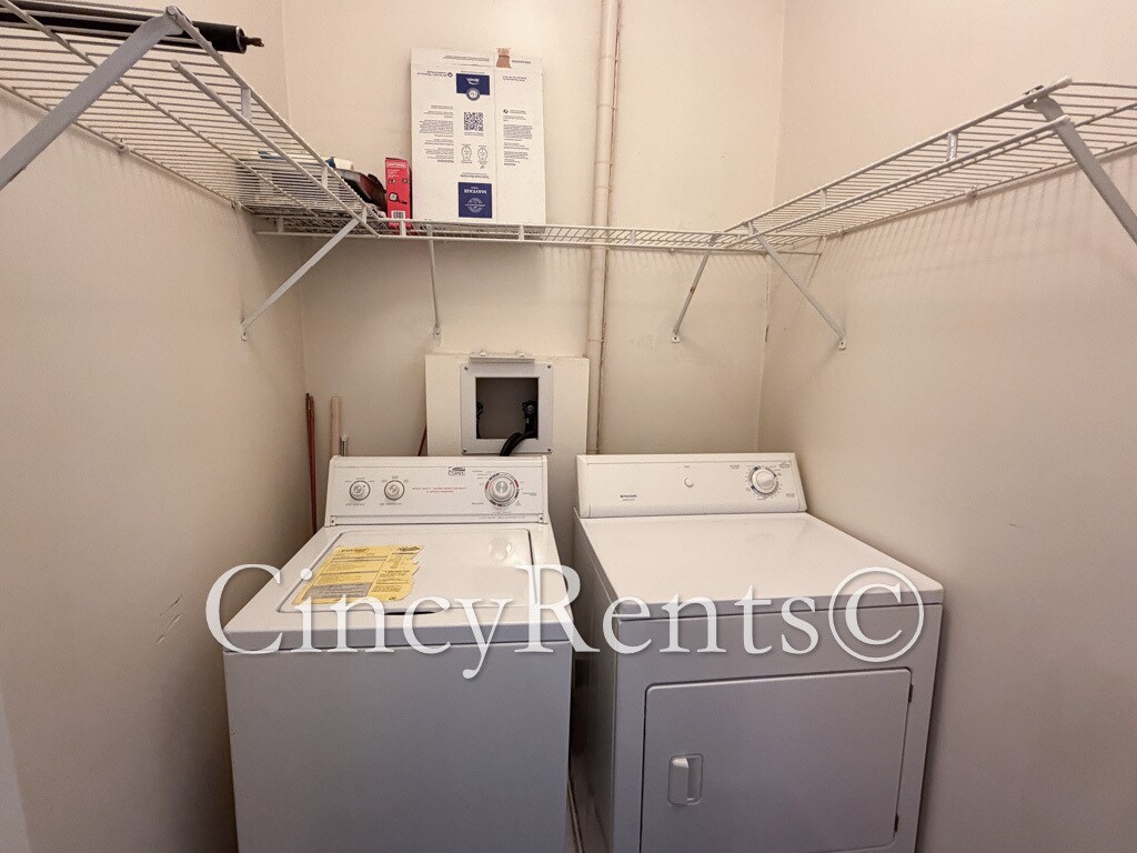 Building Photo - 4231 Bell St