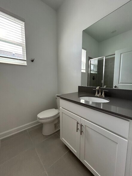 Building Photo - 4137 Redbridge Loop