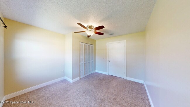 Building Photo - 871 Southern Pine Trail