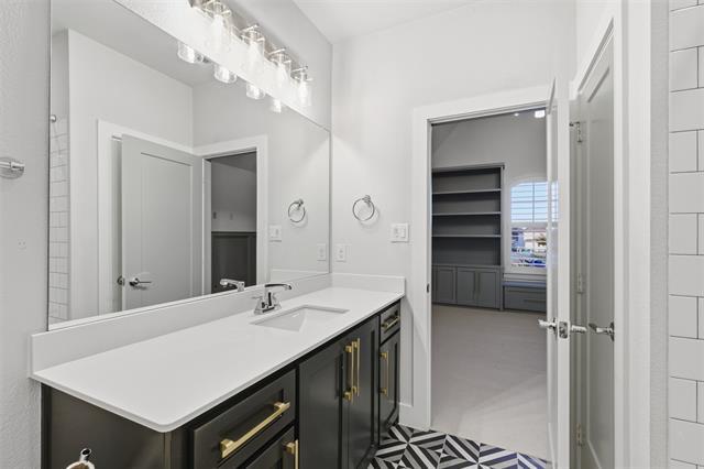 Building Photo - 3409 Bellcrest Wy