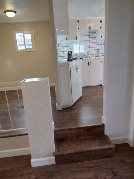 Building Photo - 3300 Portola Dr