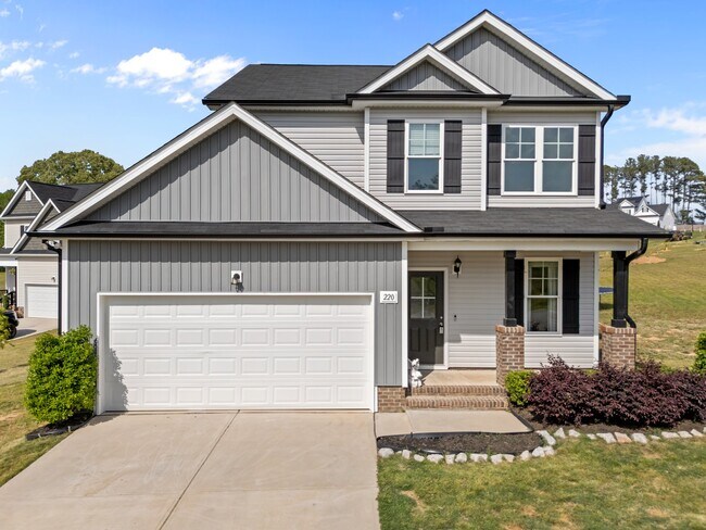 Primary Photo - 220 Brisbane Dr
