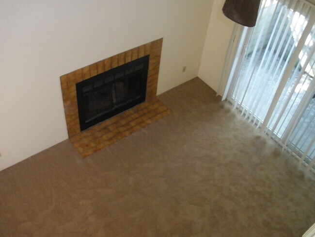 Building Photo - 11811 93rd Ln NE