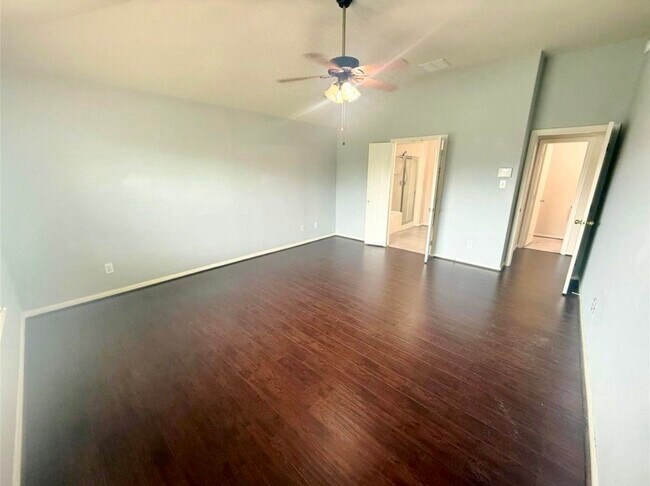 Building Photo - 1731 Harvey St