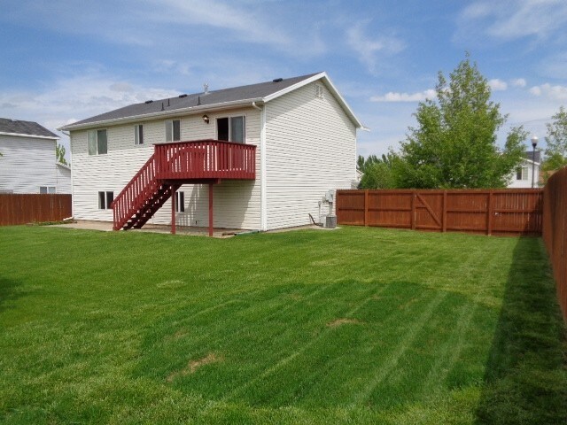 Building Photo - 2359 W 2075 N