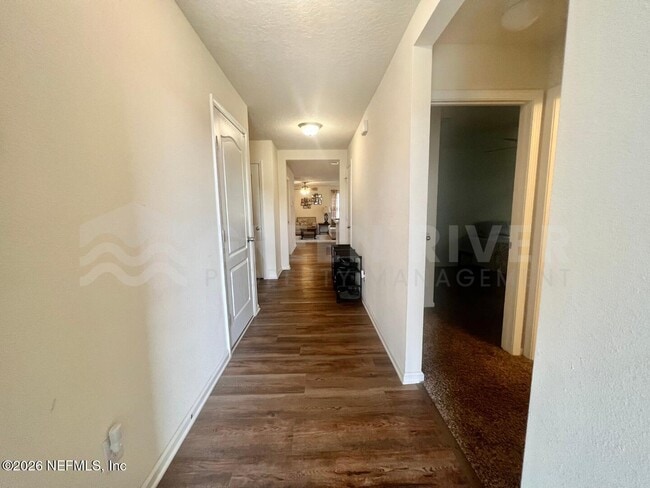 Building Photo - 9196 Bighorn Trl