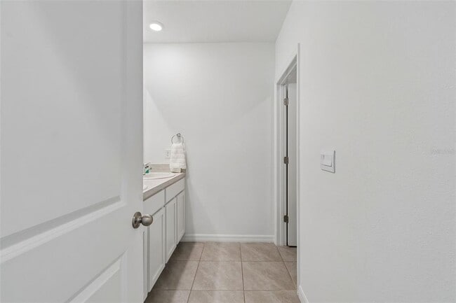 Building Photo - 3406 Grassy Knl