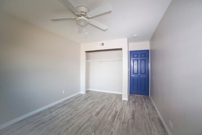 Building Photo - 20651 Roscoe Blvd