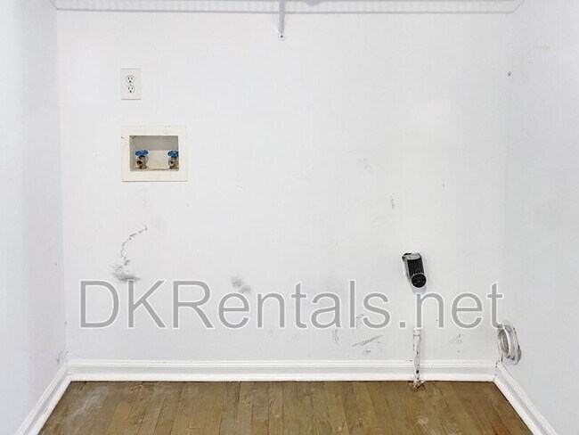 Building Photo - 3152 Blue Heron Pass