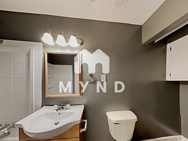 Building Photo - 3 br, 2 bath House - 8274 Concord Cv