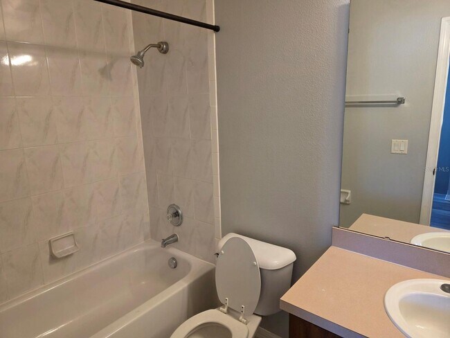 Building Photo - 1100 S Beach Cir