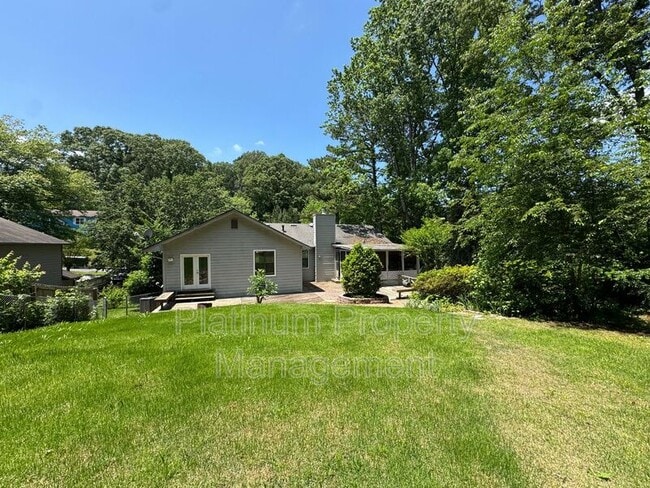 Building Photo - 4798 Rock Island Ln NW