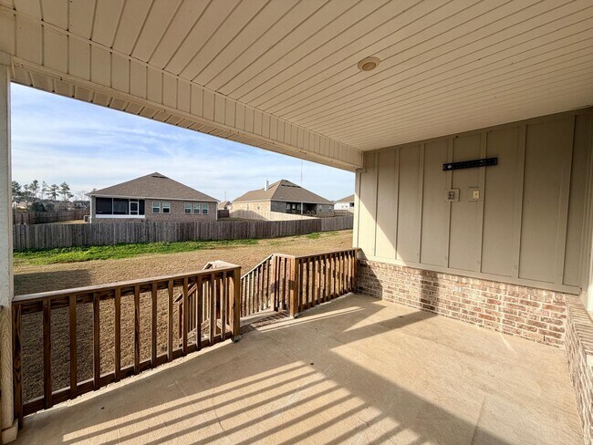 Building Photo - 31247 Palladian Wy