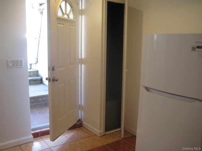 Building Photo - 46-30 Bell Blvd