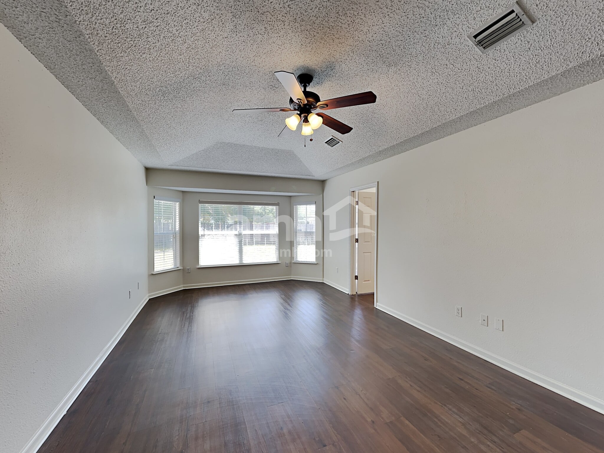 Building Photo - 766 Martin Lakes Dr E