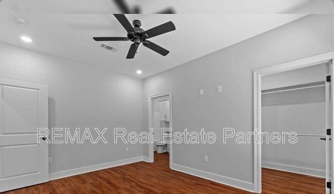 Building Photo - 43 Dearman Rd