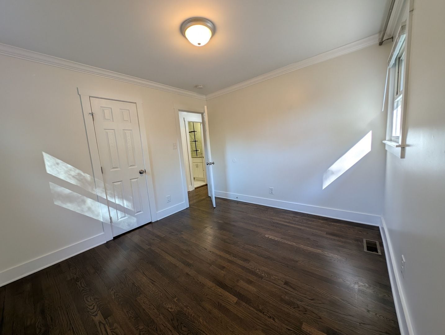 Building Photo - 1801 Kennesaw Dr