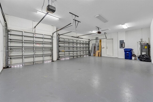 Building Photo - 5436 NW 121st Ave