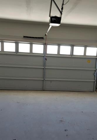 Building Photo - 1217 Goliad Dr