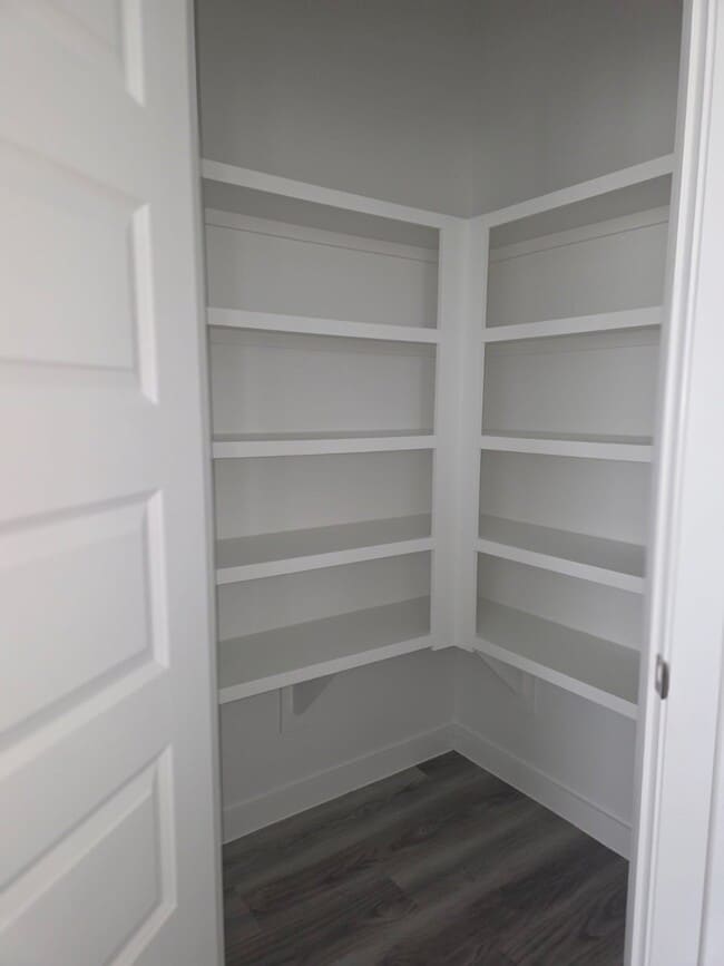 Building Photo - 2803 Lisburn Ter Ln