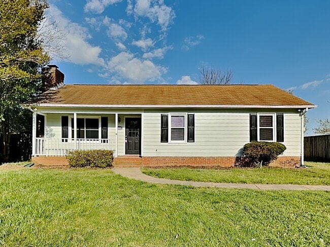 Building Photo - 5205 Chelsey Ln