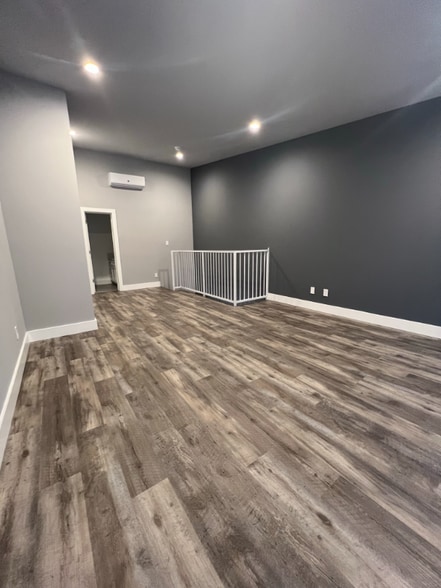 Building Photo - 4014 Emerald St