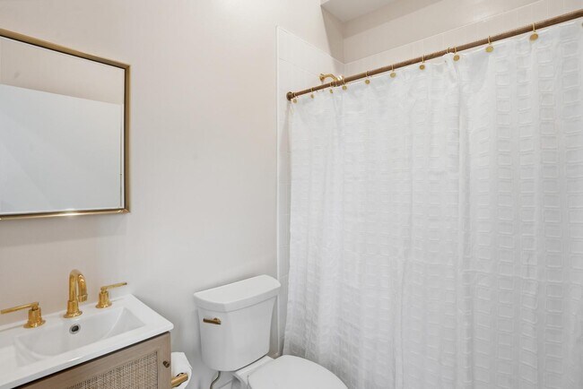 Building Photo - 309 Lorch St