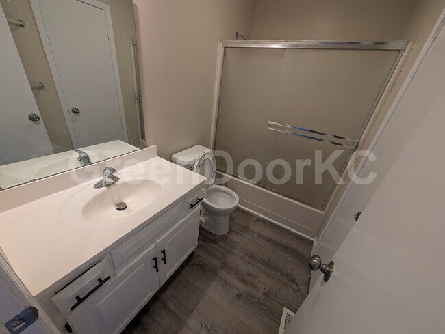 Building Photo - 13843 S Constance Ct