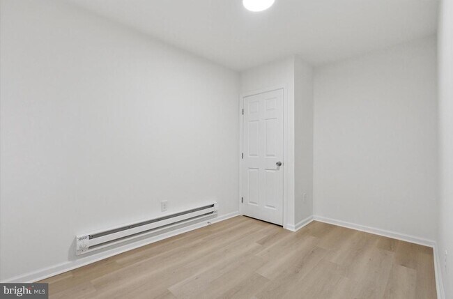 Building Photo - 3930 Parrish St