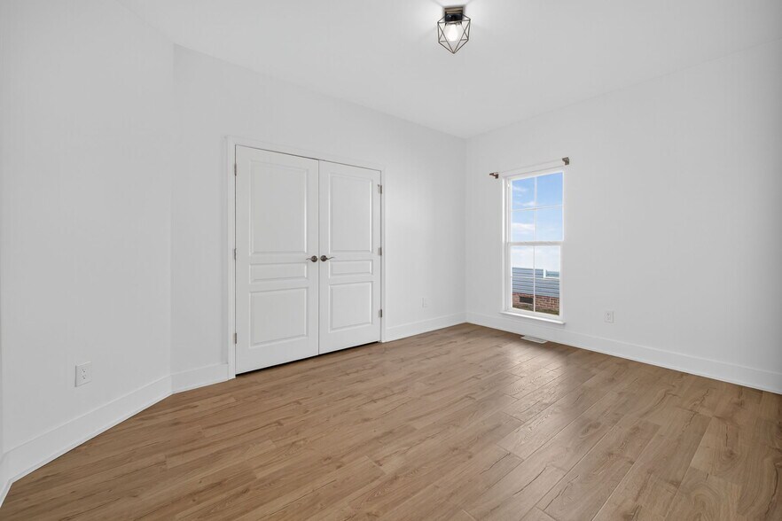 2nd bedroom - 104 Ivey Mountain Cv