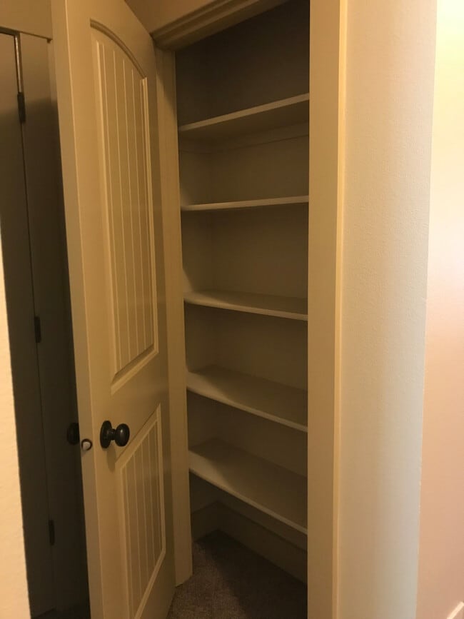 Building Photo - Beautiful home in Eagles Shadowridge subdivision