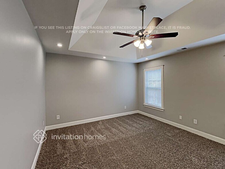 Building Photo - 13435 Glencreek Ln