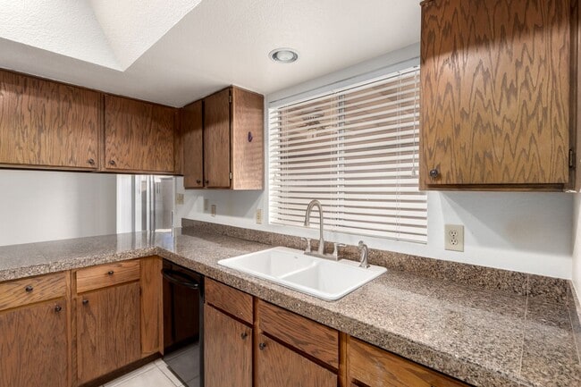 Building Photo - Location, Location, Location!