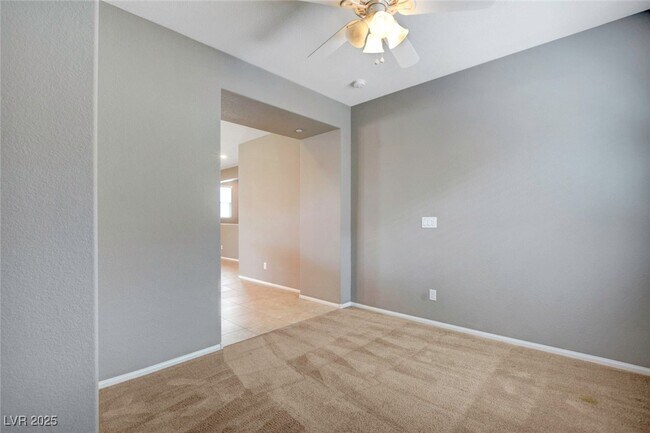 Building Photo - 2255 Valdina St