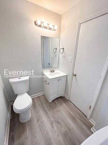 Building Photo - 5736 Lawn Meadow Dr