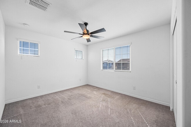 Building Photo - 8926 W Oregon Ave