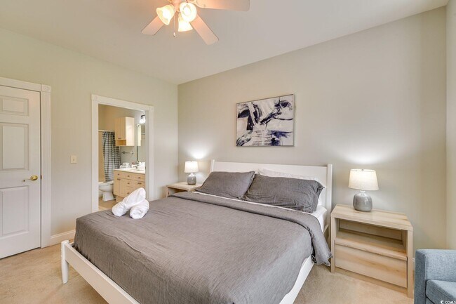 Building Photo - 4882 Luster Leaf Cir