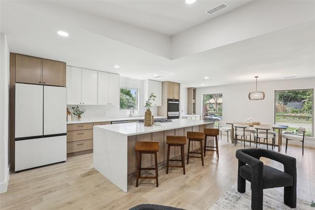 Building Photo - 12540 High Meadow Dr