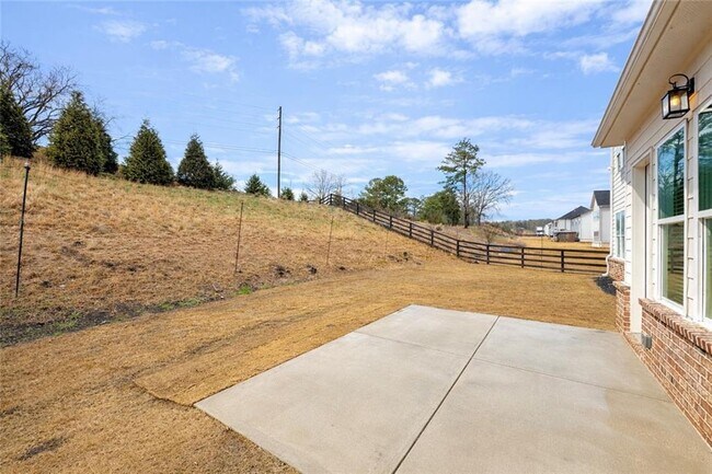 Building Photo - 3770 Andover St